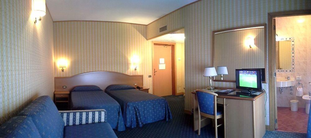 Park Hotel Dei Massimi Roma Ngoại thất bức ảnh